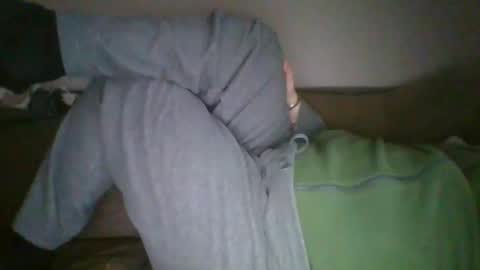 Snapshot of andellus chatting on December 8, 11:03 am andellus online show from December 8, 11:03 am