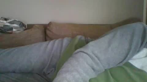 Snapshot of andellus chatting on March 1, 8:36 am andellus online show from March 1, 8:36 am