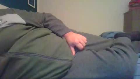 Snapshot of andellus chatting on December 21, 8:28 am andellus online show from December 21, 8:28 am