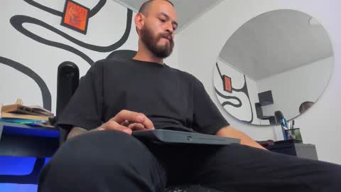 Andrs   -                   online show from January 18, 2:57 am