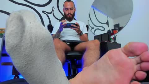 Andrs   -                   online show from October 22, 2:26 am