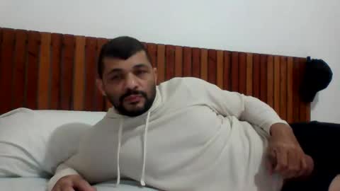 andreloko123 online show from October 31, 1:18 am