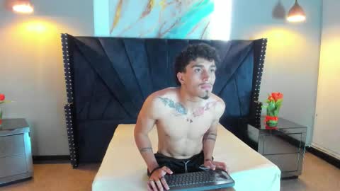Snapshot of andres_vnk chatting on October 27, 7:27 pm Andres online show from October 27, 7:27 pm