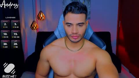 Snapshot of andresfiit chatting on December 23, 2:24 am Andres online show from December 23, 2:24 am