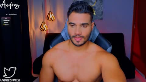 Snapshot of andresfiit chatting on January 19, 3:29 am Andres online show from January 19, 3:29 am
