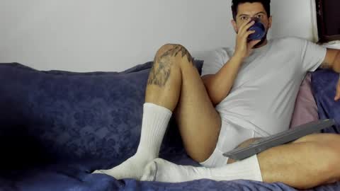 Andres online show from April 9, 8:20 am