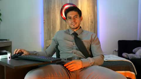 Andrew online show from February 20, 2:08 am