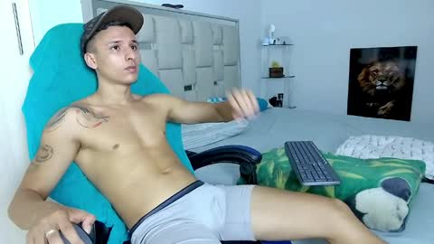 Andrew online show from April 3, 1:02 am