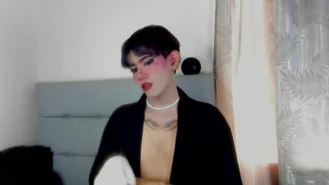 ANDREW independent model online show from February 21, 7:04 pm