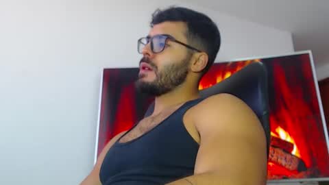 ANDREW WEST online show from January 20, 2:46 pm