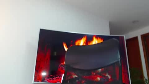 ANDREW WEST online show from December 29, 11:50 am