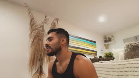 ANDREW WEST online show from January 31, 11:58 pm