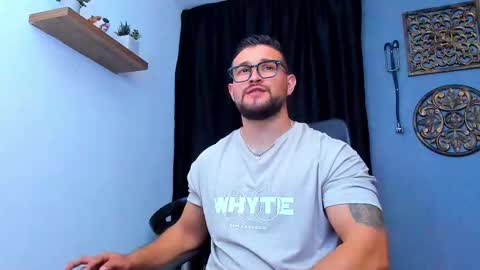 Andrew Diaz online show from February 2, 5:28 am