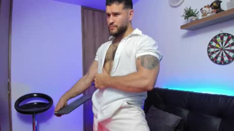 Andrew Diaz online show from October 24, 6:48 am