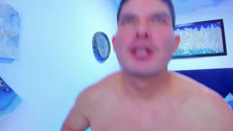 andrewstelee online show from March 11, 6:08 pm