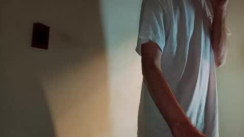 Andres online show from December 5, 3:26 am