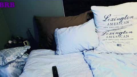 andrjoer online show from March 15, 11:44 pm