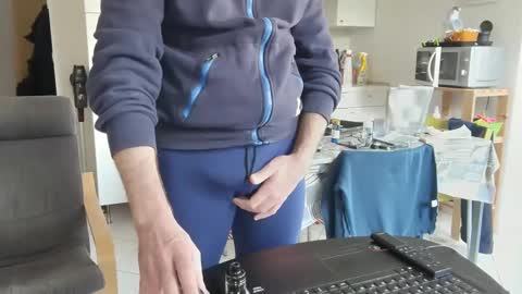 androx77 online show from December 6, 11:00 am