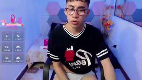 Andy online show from June 24, 9:39 pm