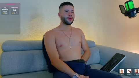 Andy online show from April 5, 8:49 pm