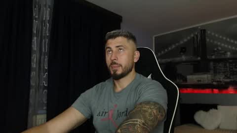 Magic Andy online show from November 7, 12:25 am