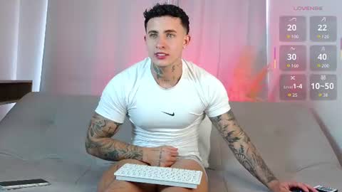 angel_boy01 online show from June 27, 5:40 pm