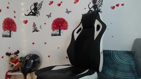 Angel Curl online show from January 25, 6:46 pm