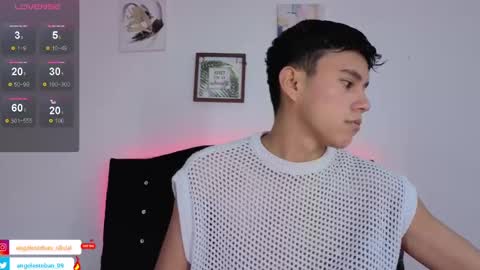 ngel Esteban  online show from November 10, 11:37 am