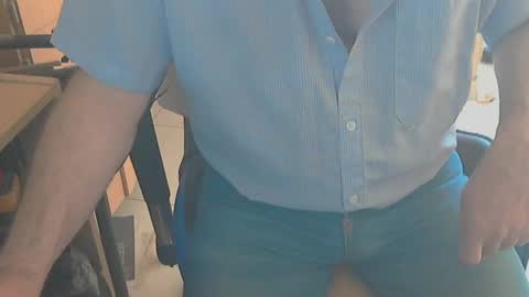 Snapshot of angelgarcia269 chatting on January 5, 11:37 am angelgarcia269 online show from January 5, 11:37 am
