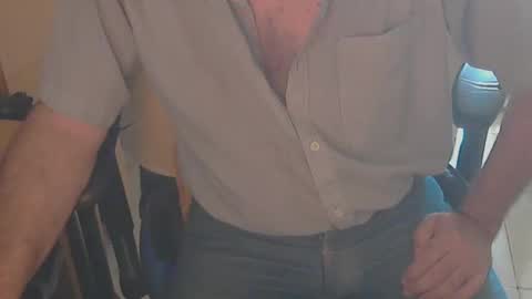 Snapshot of angelgarcia269 chatting on February 23, 11:07 am angelgarcia269 online show from February 23, 11:07 am