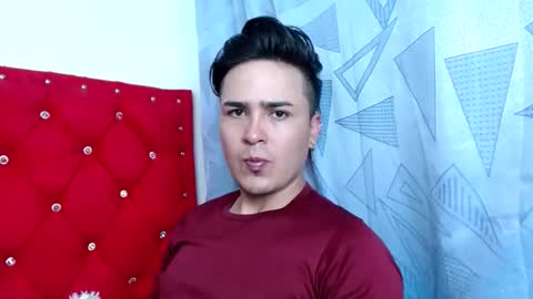 angels_0001 online show from December 9, 3:18 am