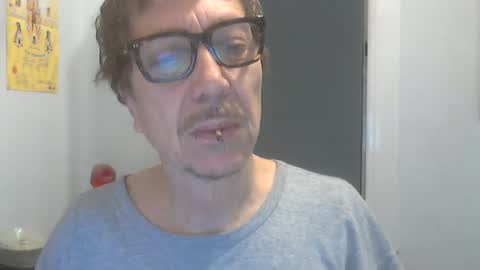 Snapshot of angelsound777 chatting on December 31, 5:40 pm angelsound777 online show from December 31, 5:40 pm