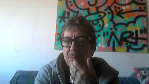 Snapshot of angelsound777 chatting on December 23, 10:32 am angelsound777 online show from December 23, 10:32 am