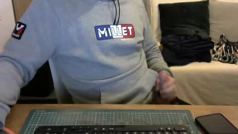 annecylake online show from January 30, 6:00 pm