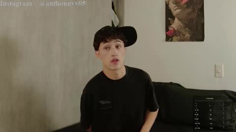 TONY NEW ACCOUNT online show from November 3, 11:28 pm