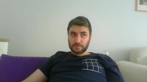 antilogos28 online show from May 31, 12:48 pm
