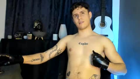 antonnello_ online show from October 26, 11:40 pm