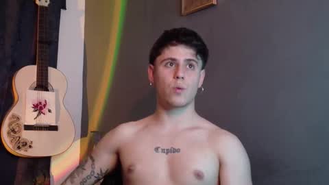 antonnello_ online show from April 2, 10:50 pm