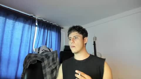 antonnello_ online show from March 1, 10:10 pm