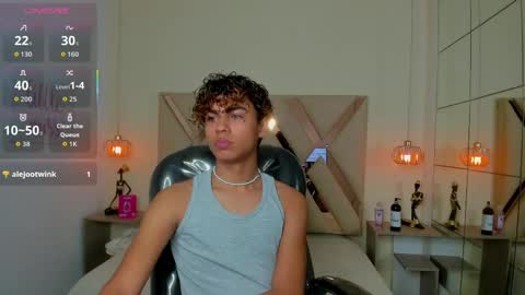 anyelotwink online show from May 29, 4:44 am