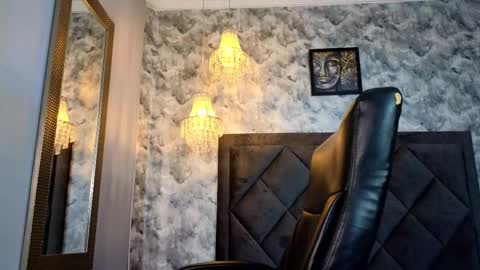 Apolo online show from September 14, 12:45 am