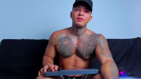 AquilesElpapi online show from July 11, 2:08 pm