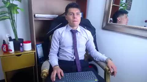 aquilestaylor online show from June 30, 12:28 pm