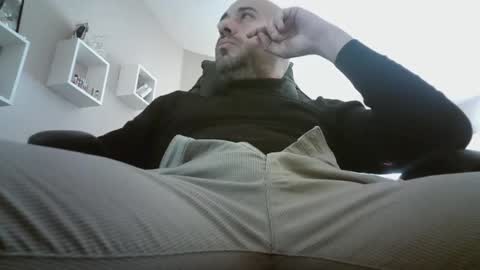 ArabicBeastHabibi online show from February 16, 1:27 pm