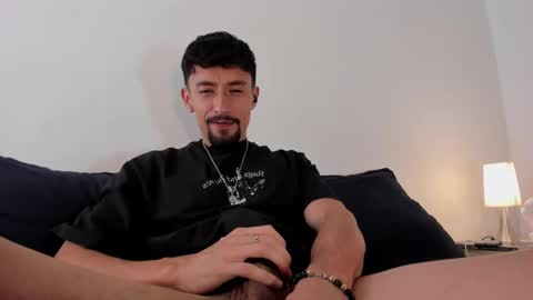 Arley Moren online show from October 15, 7:32 pm