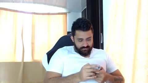 aronmiller online show from January 18, 3:36 pm