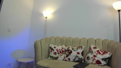   online show from November 27, 11:19 pm