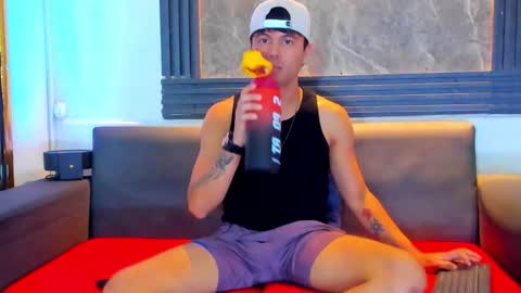 Aroon   online show from March 14, 9:22 pm