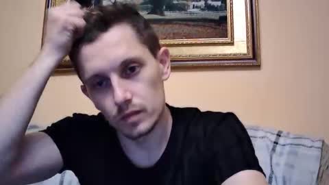 arromwilliam90 online show from December 18, 7:48 am