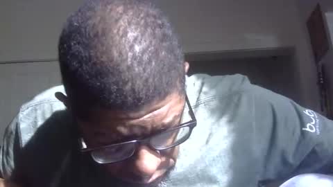 Snapshot of arteblazze chatting on October 20, 7:07 pm Arteblazze not daddy boy bitch or nigga online show from October 20, 7:07 pm